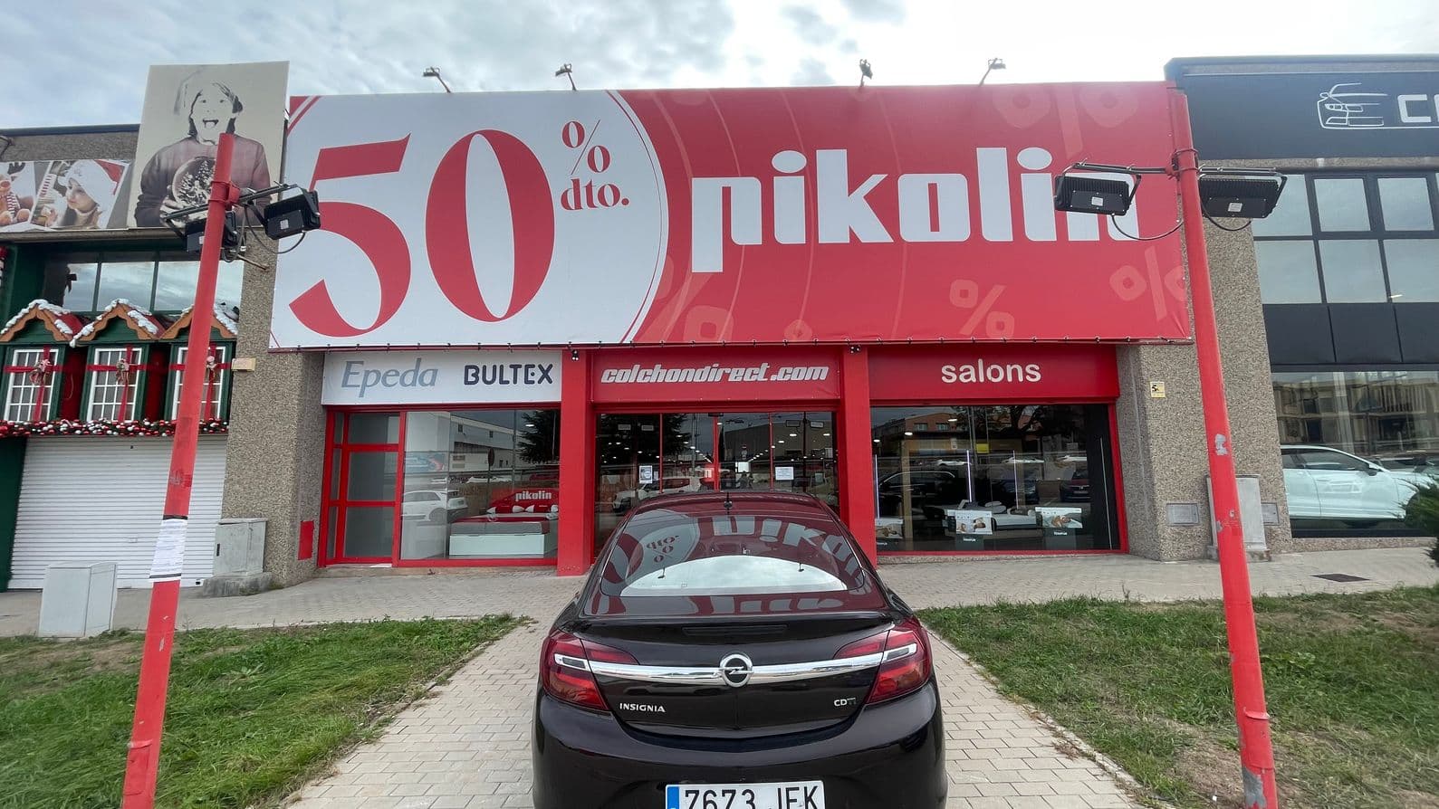 Fachada de la tienda ColchonDirect en Sant Fruitós de Bages
